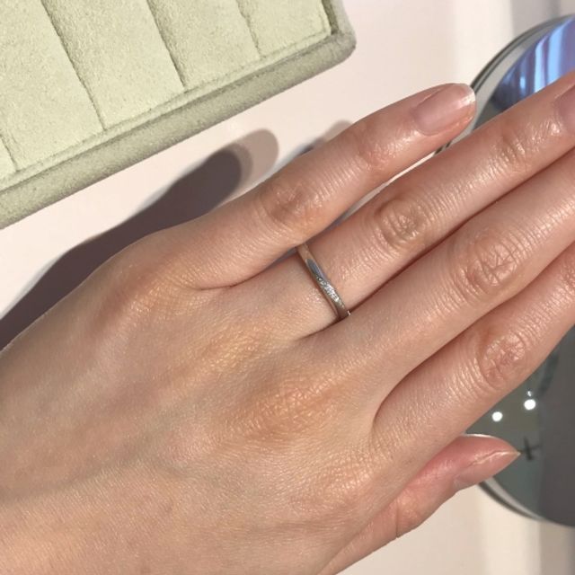 【TRECENTI(トレセンテ)の口コミ】 比較的オーソドックスなデザインですが、フォルムが綺麗でエレガントな印…