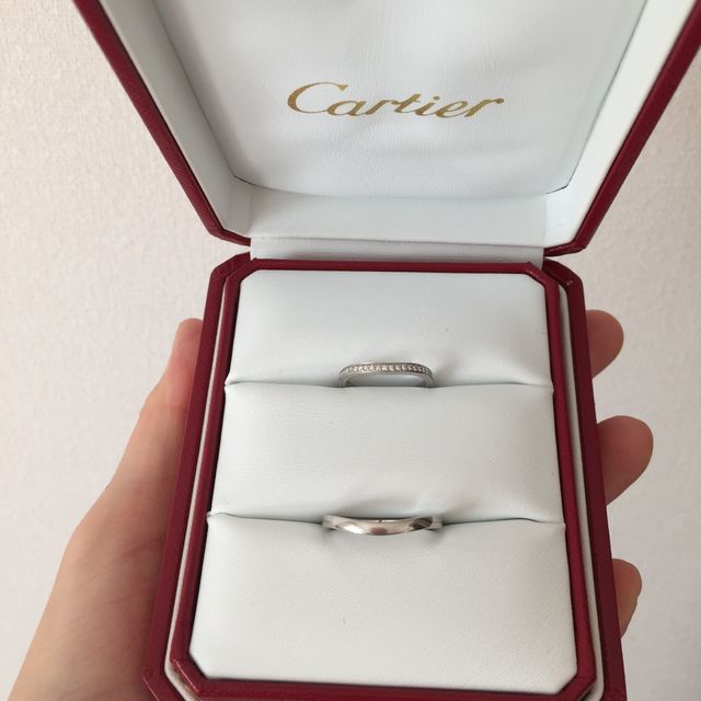 【カルティエ(Cartier)の口コミ】 男性も付けられるゴツくないデザインのものを探していて。普段のジュエリ…