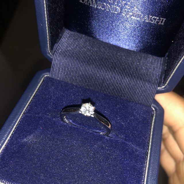 【銀座ダイヤモンドシライシの口コミ】 価格、デザイン、ダイヤモンドの大きさ全てバランスが揃っており、上品な…