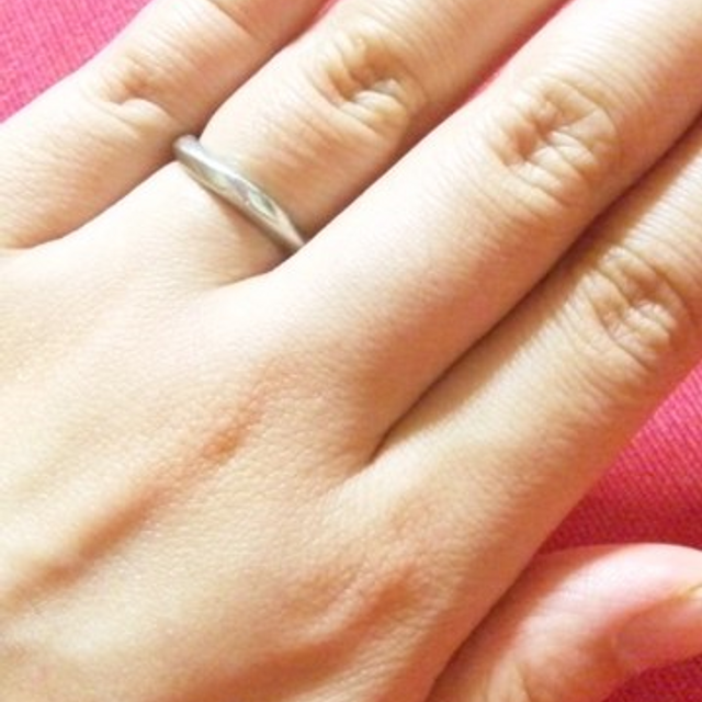 【4℃ BRIDAL(ヨンドシーブライダル)の口コミ】 婚約指輪が少し高くついたのと大きいのを買ったのもあったので今回は安く…