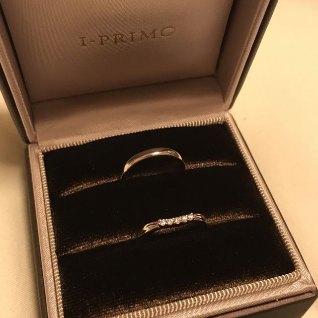 【アイプリモ(I-PRIMO)の口コミ】 色んな指輪を試して付けてみましたが、どの指輪よりも輝いていて1番キラキ…