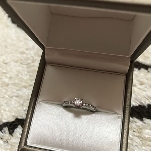 【ブルガリ(BVLGARI)の口コミ】 憧れのブランドだったのと、定員さんが親身になって相談に乗ってください…