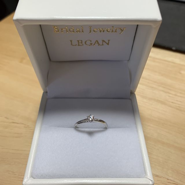 【LEGAN(レガン)の口コミ】 色々試してみた結果、普通のストレートのデザインよりお互いお揃いの指輪…