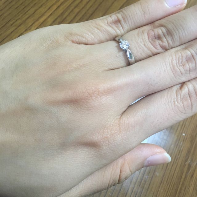 【ティファニー(Tiffany & Co.)の口コミ】 デザインとブランドです。他も見ましたが、とても可愛くて気に入りました…