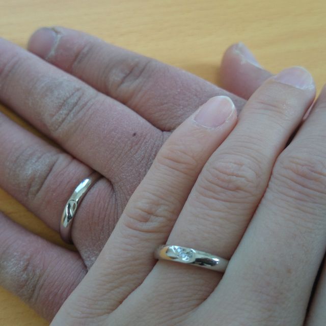 【ジュエリーツツミ(JEWELRY TSUTSUMI)の口コミ】 シルバーと悩みましたが錆びないプラチナリングというのと、この指輪は２…