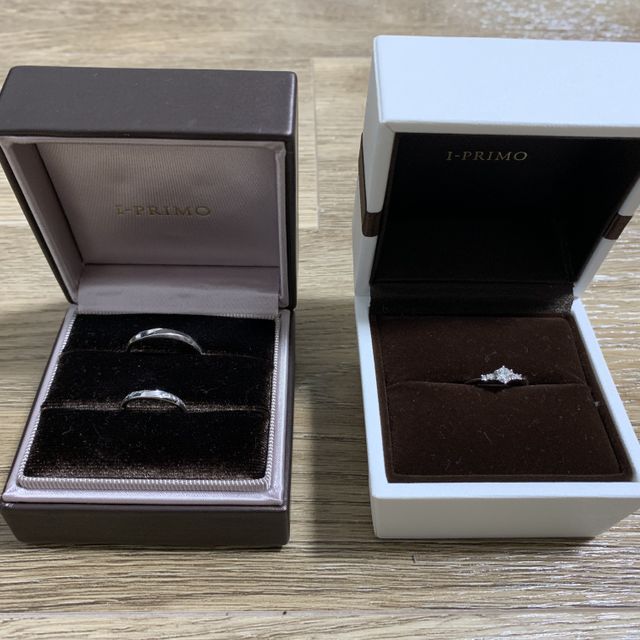 【アイプリモ(I-PRIMO)の口コミ】 婚約指輪を決めたのは、2人が付き合った季節、プロポーズした季節にぴった…