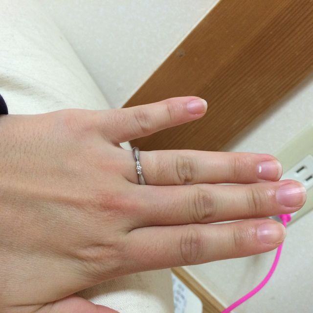 【アイプリモ(I-PRIMO)の口コミ】 スタッフの方からキラキラした方が肌が綺麗に見えると言われこちらに決め…