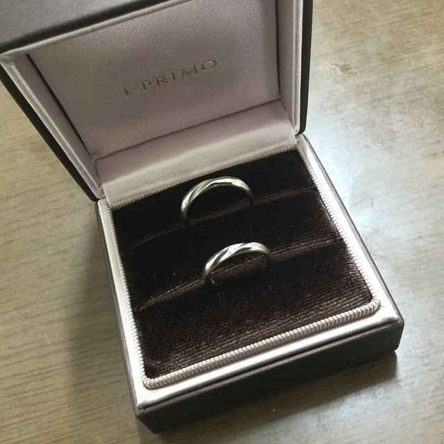 【アイプリモ(I-PRIMO)の口コミ】 価格もちょうどよく、デザインが気に入りました。
シンプルで指に馴染み、…