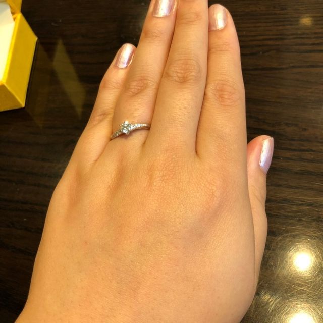 【ケイウノ ブライダル(K.UNO BRIDAL)の口コミ】 夫が既にダイヤを購入済だったため、オーダー実績の一番あるケイウノを選…