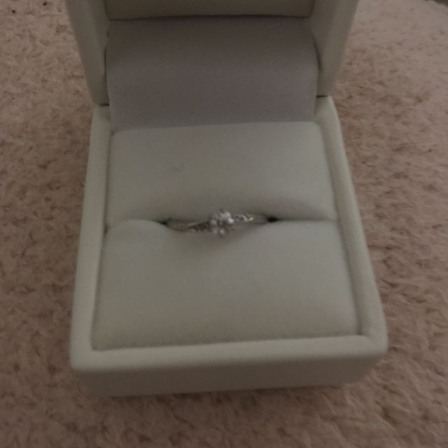 【CLEAR(クリア)by KAWASUMI の口コミ】 指輪のデザインをパートナーの方がすべて決めてくださったので私としては…
