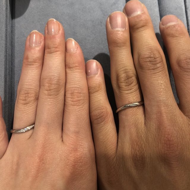 【Something Blue(サムシングブルー)の口コミ】 一番の決め手は他店と比べた価格の安さです。ウェーブタイプで探していた…