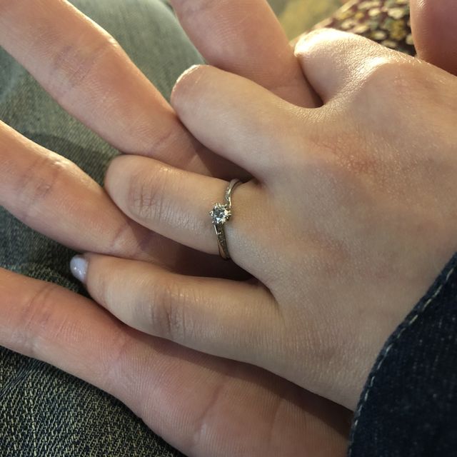 【銀座ダイヤモンドシライシの口コミ】 一生モノの買い物なので、納得の行く物を購入したいという思いでたくさん…