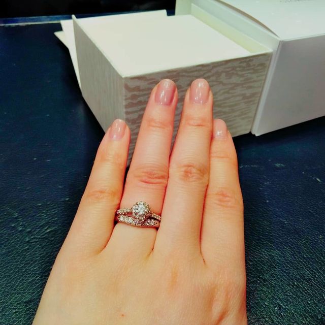 【銀座ダイヤモンドシライシの口コミ】 当初はカルティエのバレリーナやTASAKI、ミキモトなどのハイブランドを考…