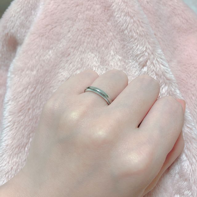 【ティファニー(Tiffany & Co.)の口コミ】 ダイヤ入りやハーモニーにも惹かれましたが、ずっと身につけているものな…