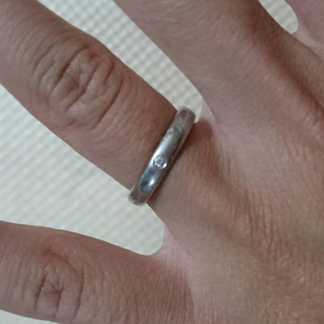 【ティファニー(Tiffany & Co.)の口コミ】 実際に何種類かつけてみて、主人と相談してきめました。
妊娠中だったので…