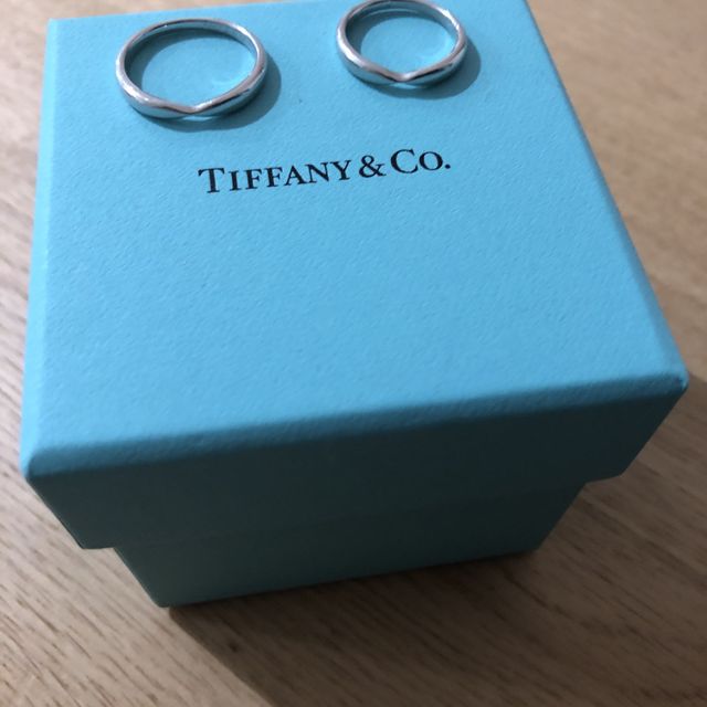 【ティファニー(Tiffany & Co.)の口コミ】 デザイン！そして憧れのティファニー。
デザインは、シンプルなものが良い…