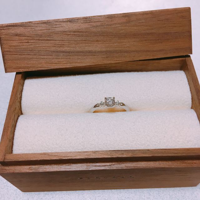 【PORTADA(ポルターダ)の口コミ】 可愛いデザインでなるべく価格を抑えられそうなもので探していたところこ…