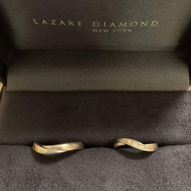 【ラザール ダイヤモンド(LAZARE DIAMOND)の口コミ】 ダイヤモンドは世界一の輝きを売りにしていて、
実際に試着するとその輝き…