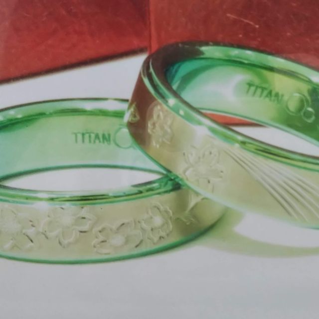 【輪-RIN-の口コミ】 せっかくなので個性のある指輪がいいなと思って探していました。二人とも…