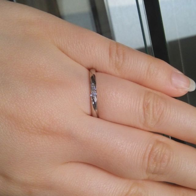 【アイプリモ(I-PRIMO)の口コミ】 私の手の形を見てストレートタイプのものが良いのではとの事だったので、…