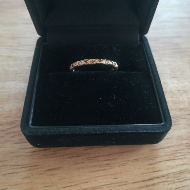 【noguchi(ノグチ)の口コミ】 元々好きなブランドでした。
アンティークな雰囲気で、ギラギラしすぎない…