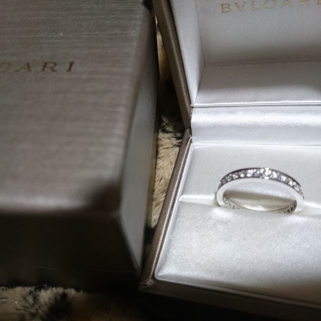 【ブルガリ(BVLGARI)の口コミ】 一生大切にできる、特別な感じのするリングが良かったことと、主人がBVLGA…