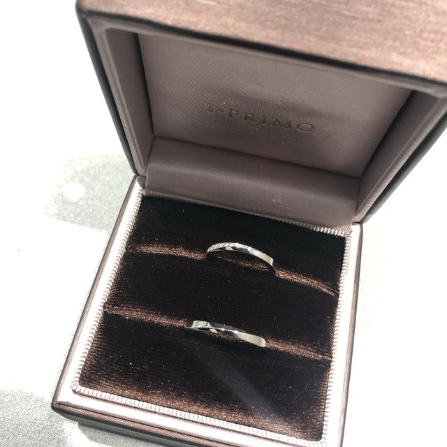 【アイプリモ(I-PRIMO)の口コミ】 結婚指輪を探し始めた頃、最初はネットでいろんなブランドの指輪を見てい…