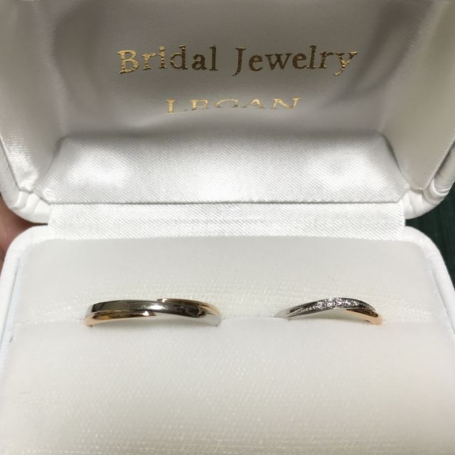 【LEGAN(レガン)の口コミ】 ウェーブしてるデザインのものを探していました。あまり人と被らないけど…