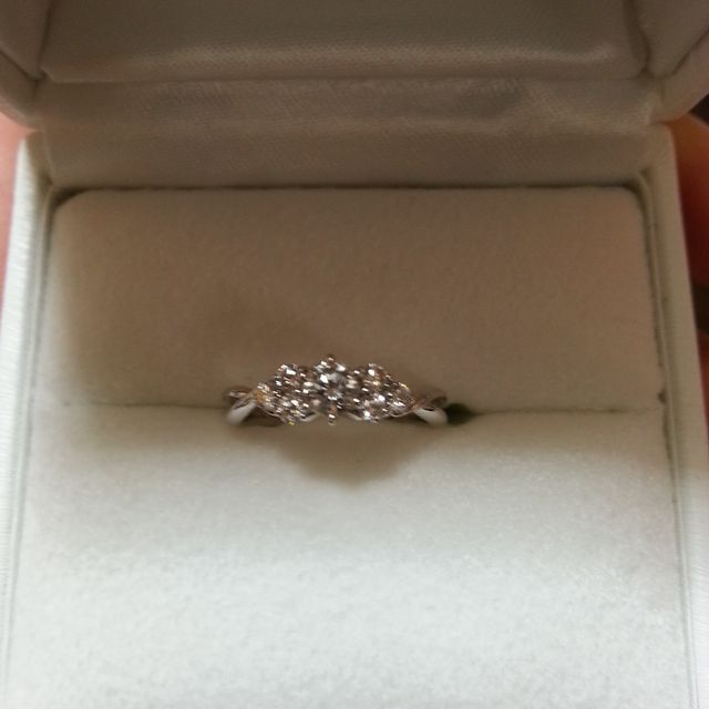 【D&D 144の口コミ】 最終的にD&D144のダイヤモンドリング2種類まで絞って、主人はシンプル…