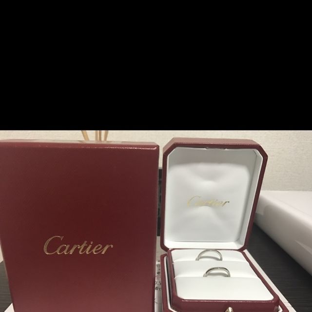 【カルティエ(Cartier)の口コミ】 小さい頃からカルティエに憧れていたので、他のブランドは見ずに、カルテ…