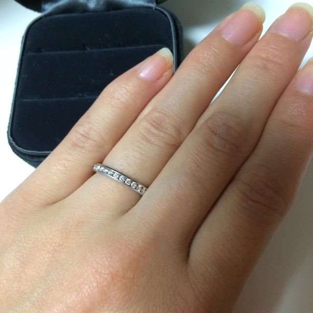 【ティファニー(Tiffany & Co.)の口コミ】 昔から婚約指輪、結婚指輪は絶対ティファニーで！と決めていました。
フル…