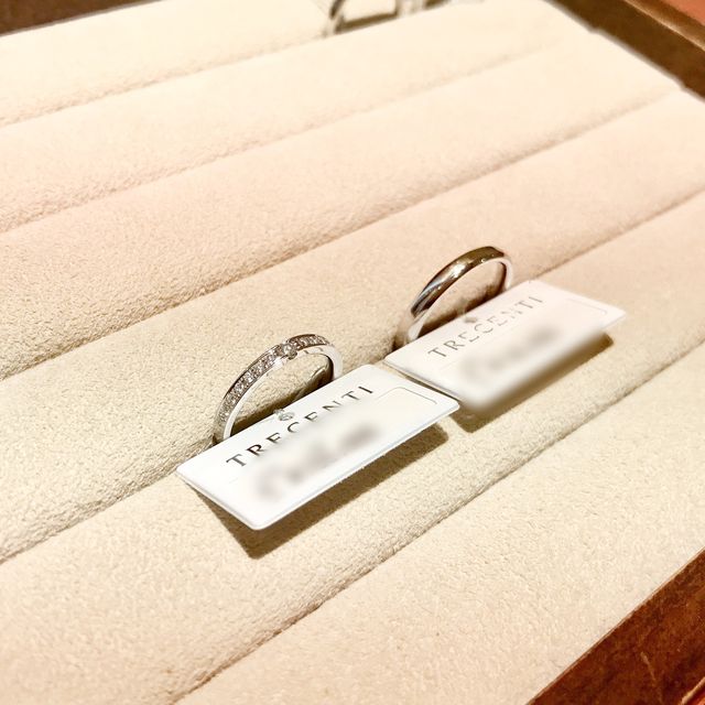 【TRECENTI(トレセンテ)の口コミ】 指輪が指に当たる感覚が少なく着け心地が良かったです。
検討したデザイン…