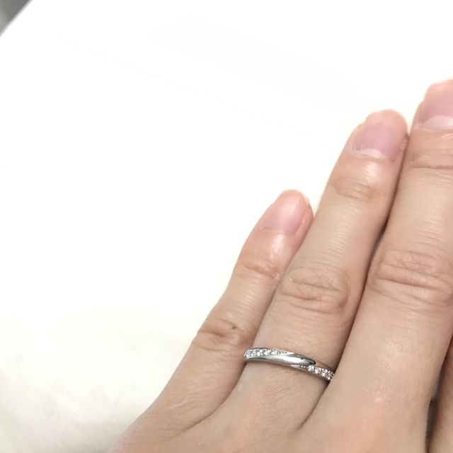 【エクセルコダイヤモンド(EXELCO DIAMOND)の口コミ】 華奢で上品なデザインを探していたら、ここのブランドが完璧に好みでした…