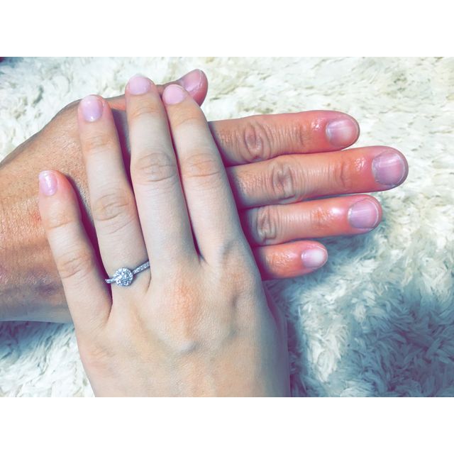 【Ponte Vecchio(ポンテヴェキオ)の口コミ】 主人が婚約指輪は好きなのを選ばせてくれたので、いろんなサイトを見てい…