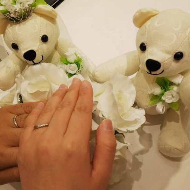 【4℃ BRIDAL(ヨンドシーブライダル)の口コミ】 なんと言っても準プラチナの煌き！そしてあの輝き！ダイヤは本当に水のよ…