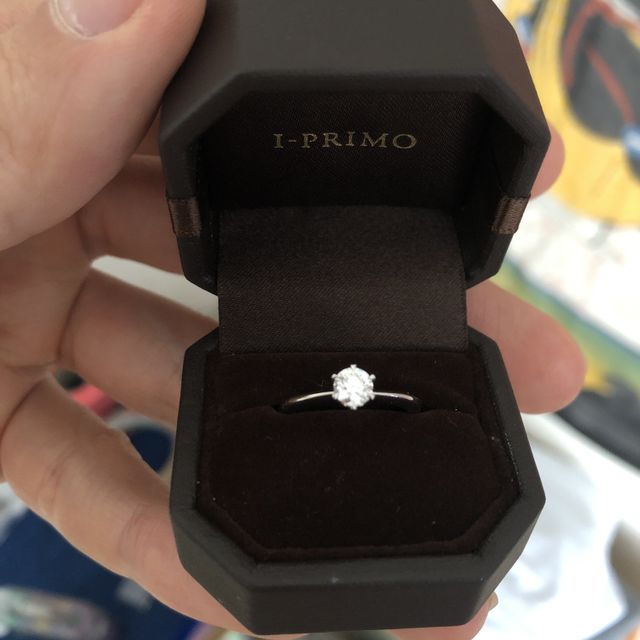【アイプリモ(I-PRIMO)の口コミ】 色々とショップも回りましたが、アイプリモの指輪デザインを妻が気に入っ…