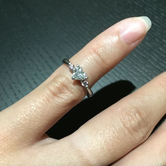 【ジュエリークラフトYAMAJIの口コミ】 主人がサプライズで購入してくれたのですが、ハートのダイヤをあしらって…