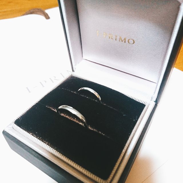 【アイプリモ(I-PRIMO)の口コミ】 シンプルでありながら繊細なデザインで、どんなシーンでも着けていられる…
