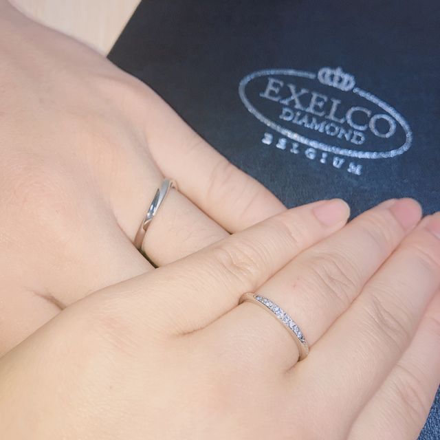 【エクセルコダイヤモンド(EXELCO DIAMOND)の口コミ】 プロポーズ時はダイヤモンドのみだったので、指輪を選びに行ったのですが
…