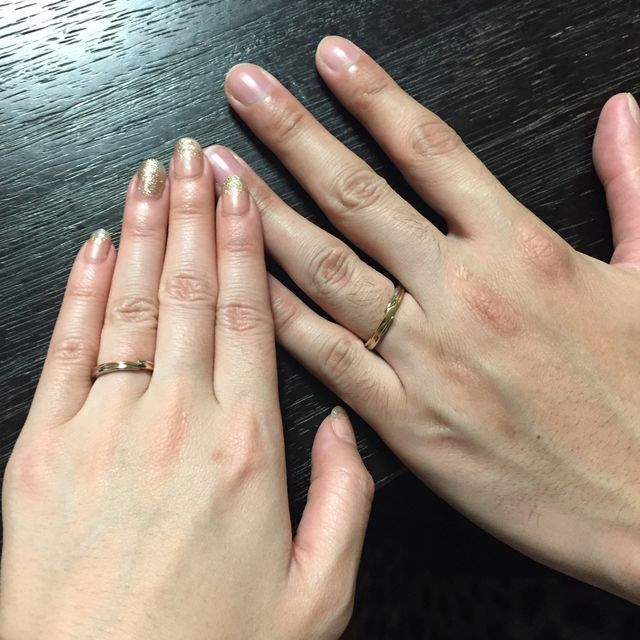 【TRESOR(トレゾア)の口コミ】 ダイヤなどの石が入ったものは好みでは無かったのと、ピンクゴールドを使…