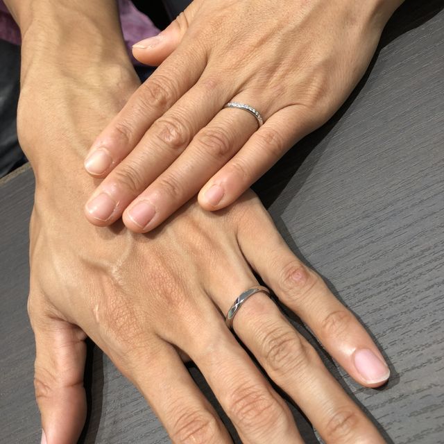 【ラザール ダイヤモンド(LAZARE DIAMOND)の口コミ】 はじめての結婚指輪の購入にあたりどんなのが似合うかすらわからない状態…