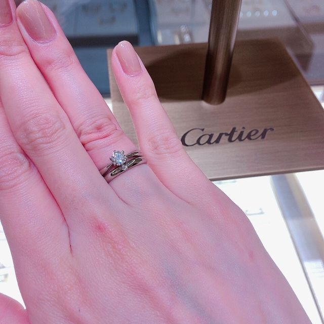 【カルティエ(Cartier)の口コミ】 結婚指輪は毎日使用するものなので、ブランド名も大切に選びました。スタ…