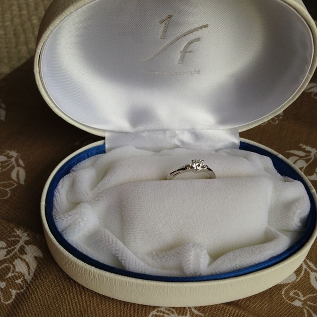 【１／ｆ エフブンノイチの口コミ】 指輪の決め手は、現在の夫の進めからでした。他とは違うものが欲しかった…