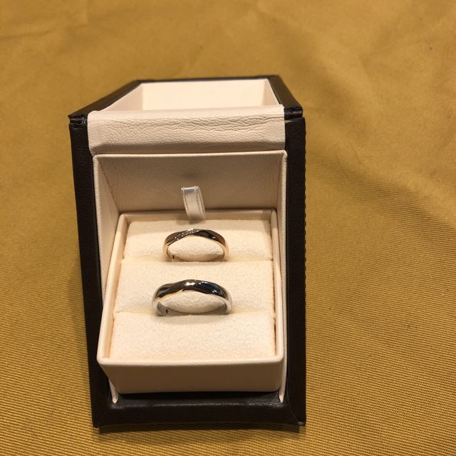 【Desserts(デザート)の口コミ】 つけた時にお互いしっくりくるデザインで価格も決めていた金額内で収まっ…