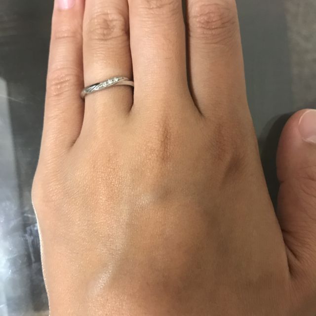 【アイプリモ(I-PRIMO)の口コミ】 仕事でもつけていられるのが絶対条件でした。対人の仕事で、体に触れたり…