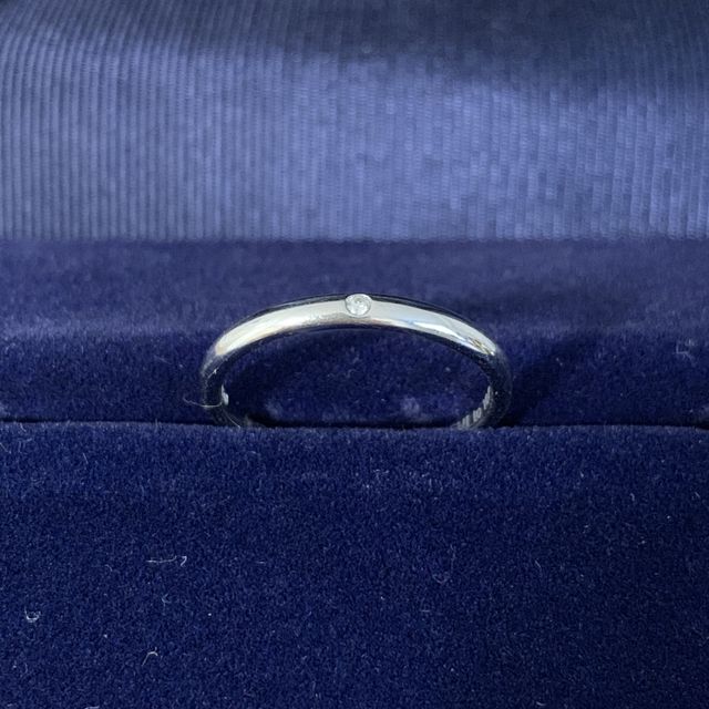 【銀座ダイヤモンドシライシの口コミ】 普段身につけるものならシンプルなものがいいと思い、このデザインにしま…