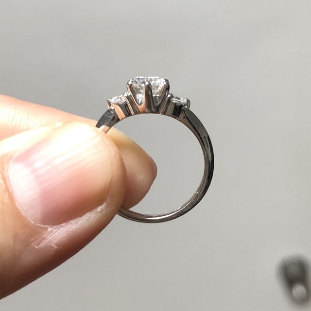 【ジュエリーツツミ(JEWELRY TSUTSUMI)の口コミ】 最初はハート型の30～50万くらいのものが欲しかったのですが、夫が「20年…