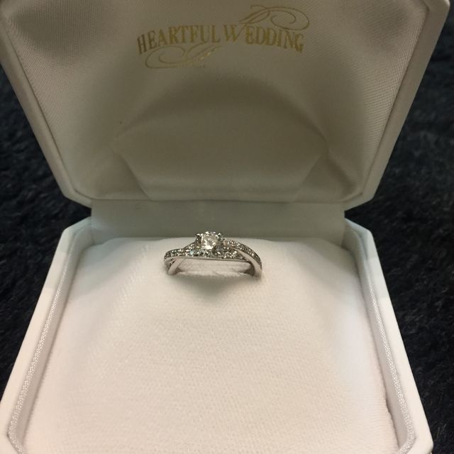 【WATANABE / 卸商社直営　渡辺の口コミ】 結婚指輪はペアではなく、自分がつけたいと思うデザインのものをお互い選…