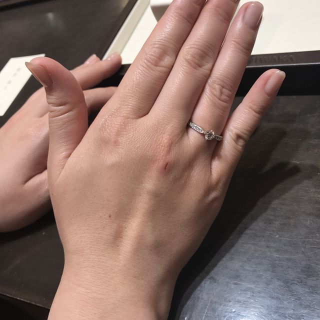 【俄(にわか)の口コミ】 素材はハードプラチナを選択しました。イエローゴールドとピンクゴールド…