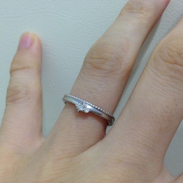 【メデルジュエリー(Mederu jewelry)の口コミ】 ブランドにこだわりはなく、とにかく好みのデザインの指輪を探していまし…